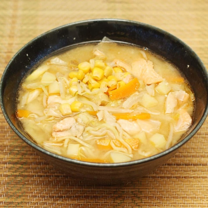 これぞ北海道の味!「石狩ラーメン」
